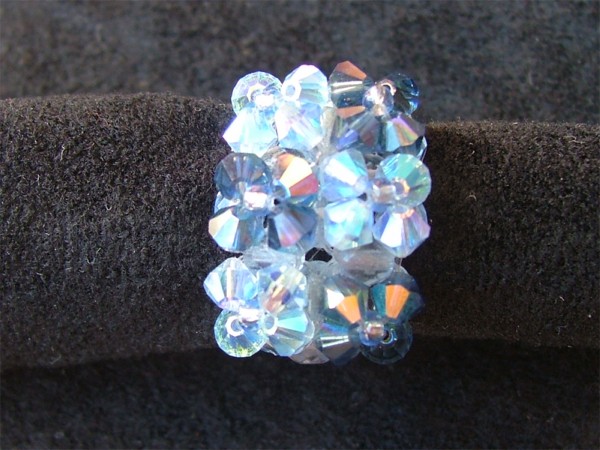 Douce, bague bleute en cristal de swarovski